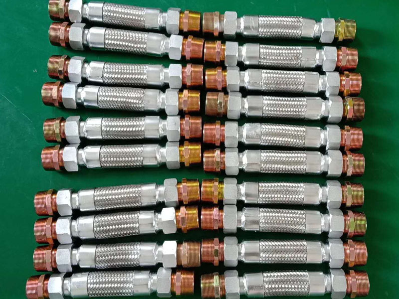 丝扣型金属软管